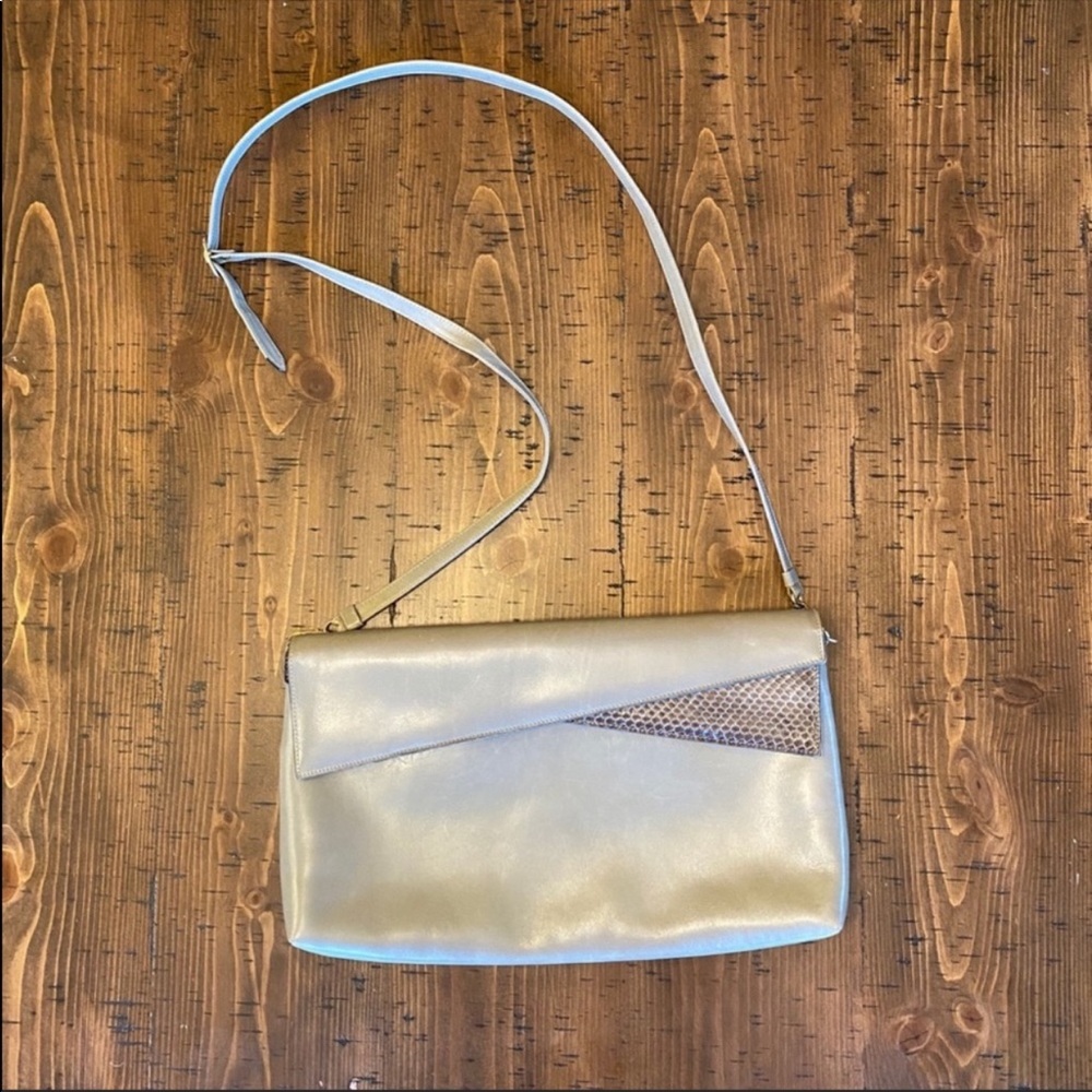 Vintage Ferragamo crossbody bag leather gray GUC